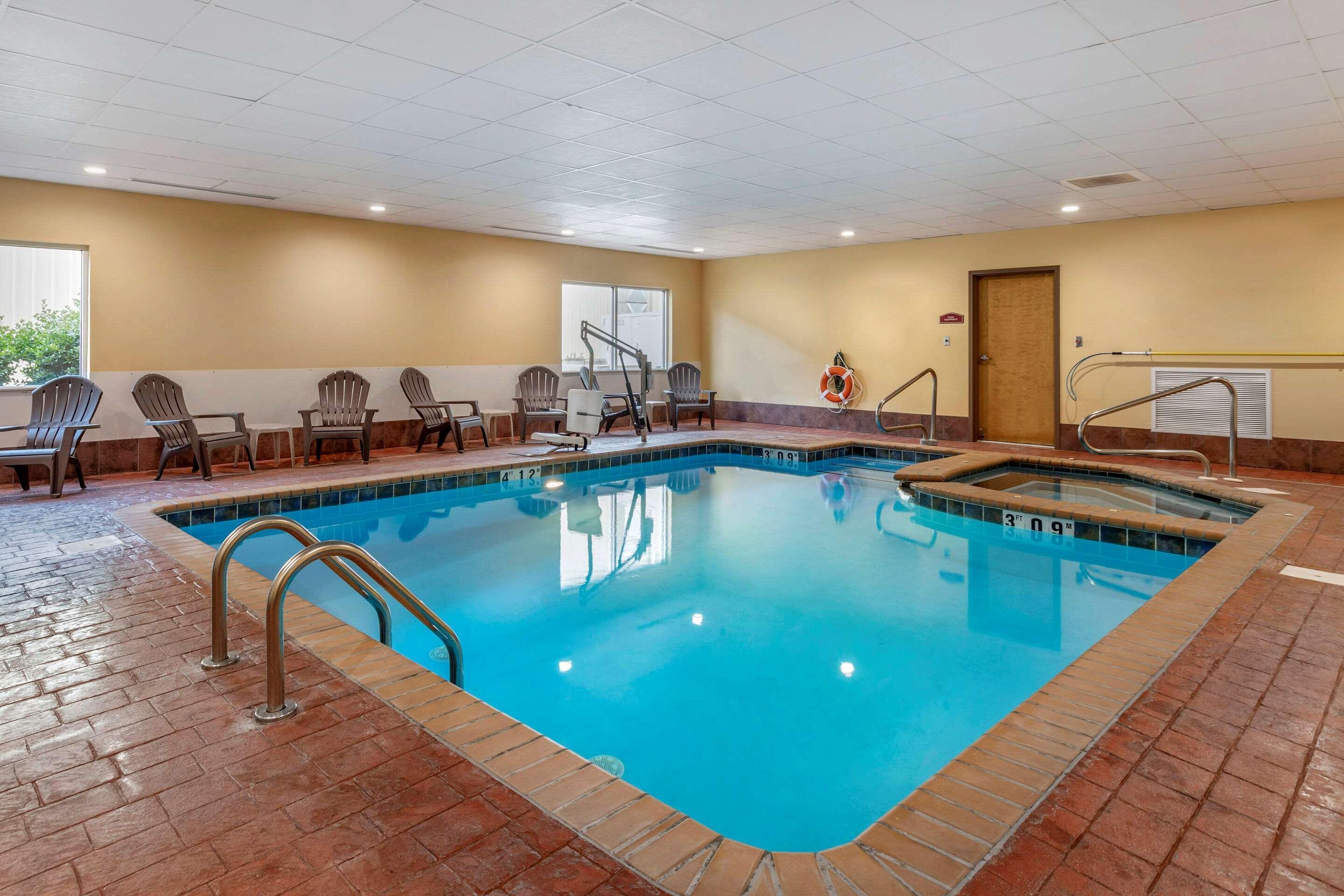 Comfort Suites Florence Shoals Area Exteriér fotografie