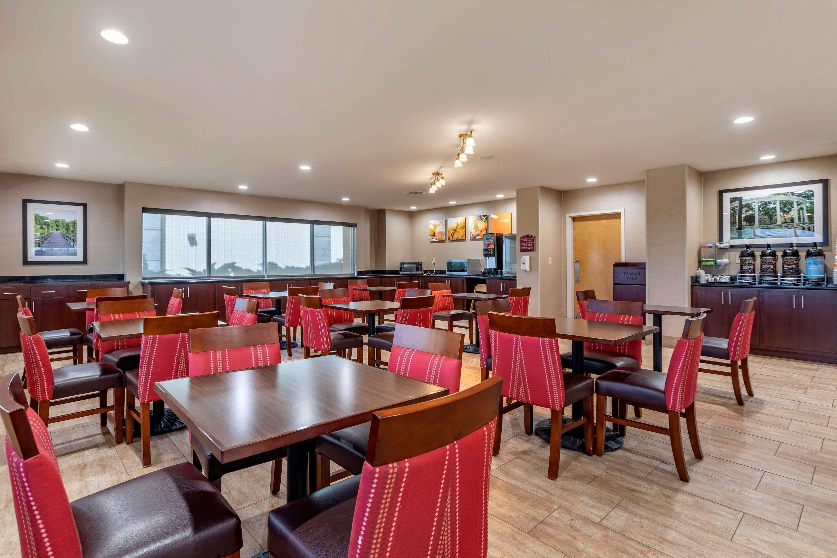 Comfort Suites Florence Shoals Area Exteriér fotografie