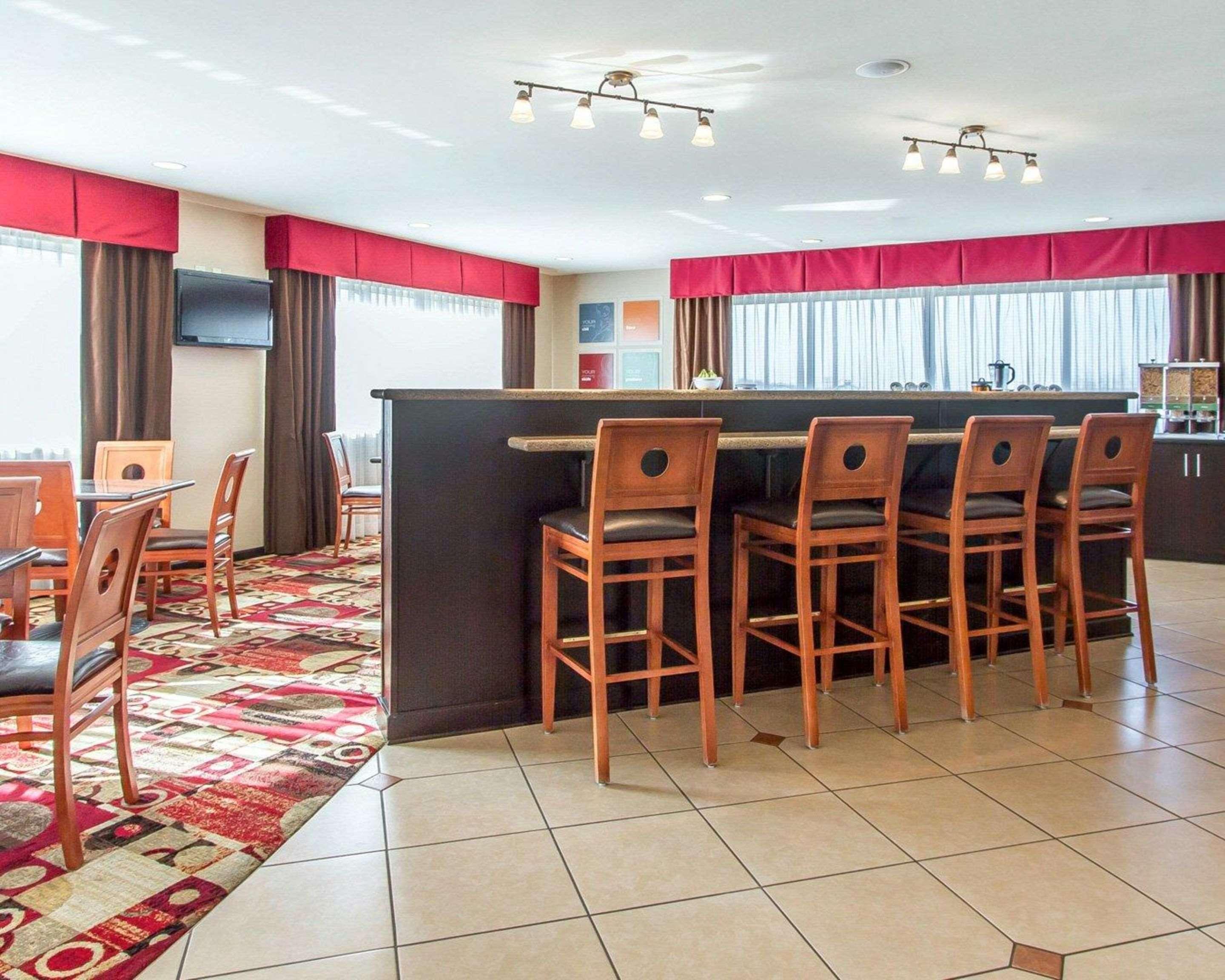 Comfort Suites Florence Shoals Area Exteriér fotografie
