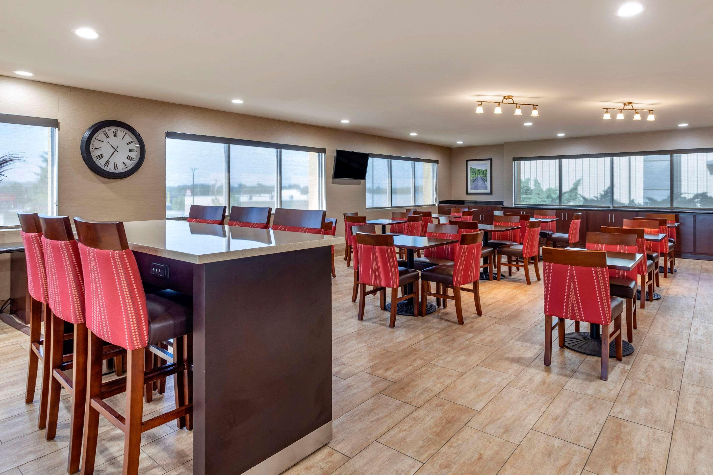 Comfort Suites Florence Shoals Area Exteriér fotografie
